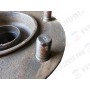 HUB + STUDS RIGHT TRAILER 1 TON